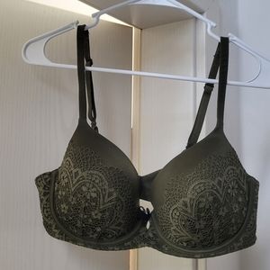 Victoria's Secret Body by Victoria Lined Demi 38C